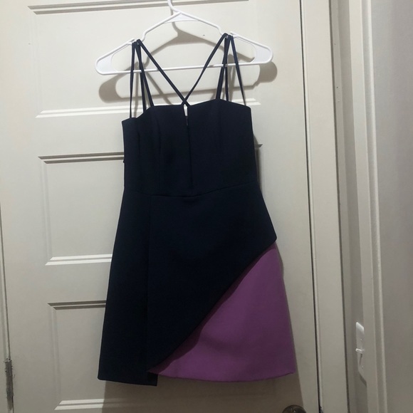 BCBG MAXAZRIA DRESS - Picture 3 of 7